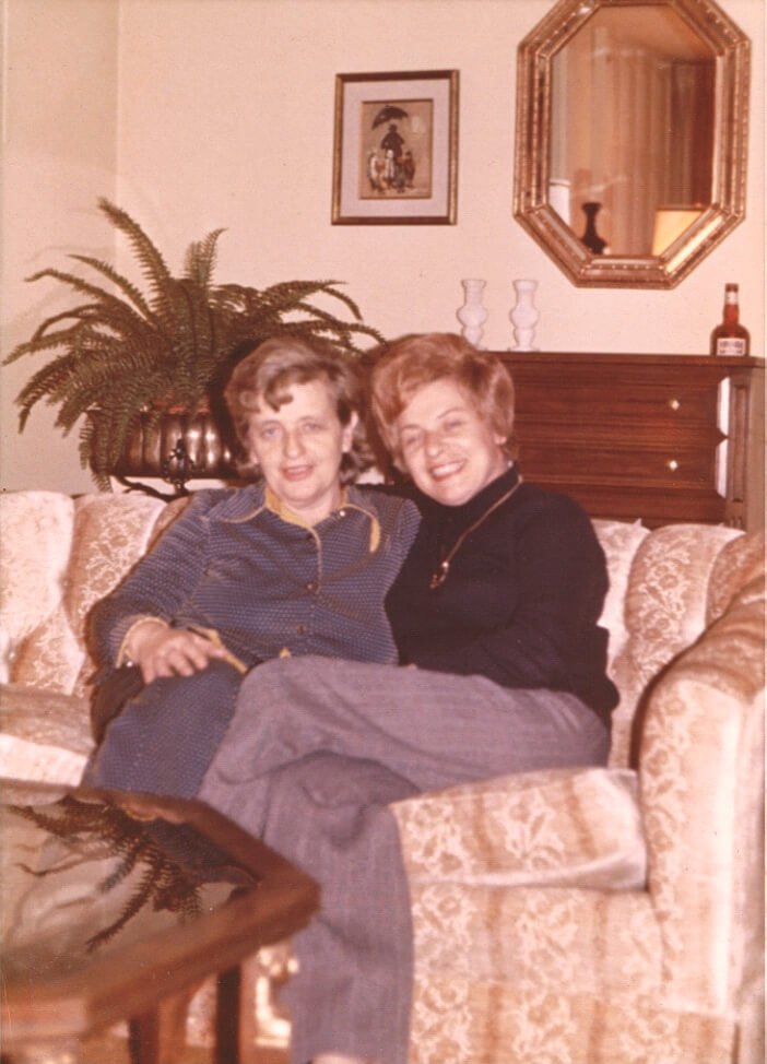 Rosa and Gittel Sherman Oaks-img.jpg